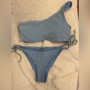 surf style bikini size XL